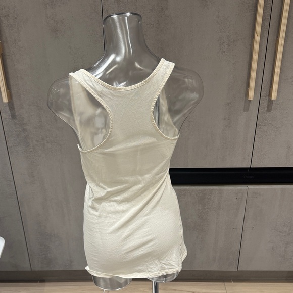 Classic White Tank Top - Picture 3 of 3